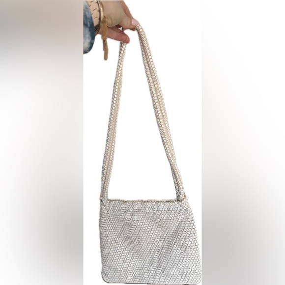 Vintage White Metal Mesh Purse - Picture 2 of 4